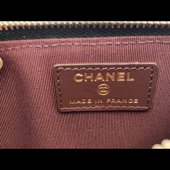 CHANEL Black Caviar Wallet GOLD Card Phone Holder - Picture 8 of 8